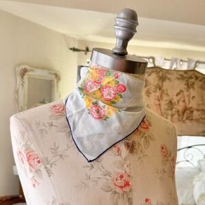 floral handkerchief‎